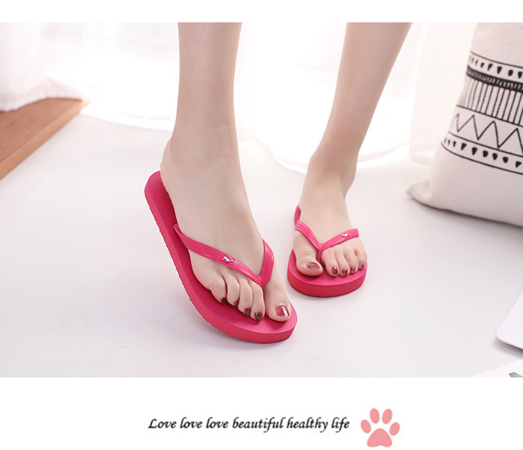 Solid color summer slippers