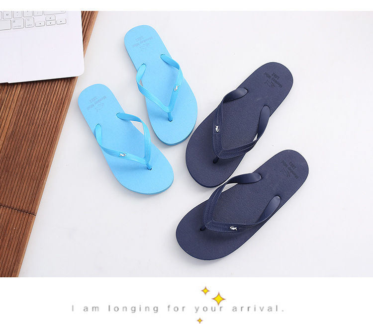 Solid color summer slippers