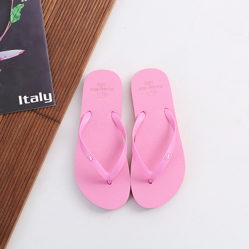 Solid color summer slippers