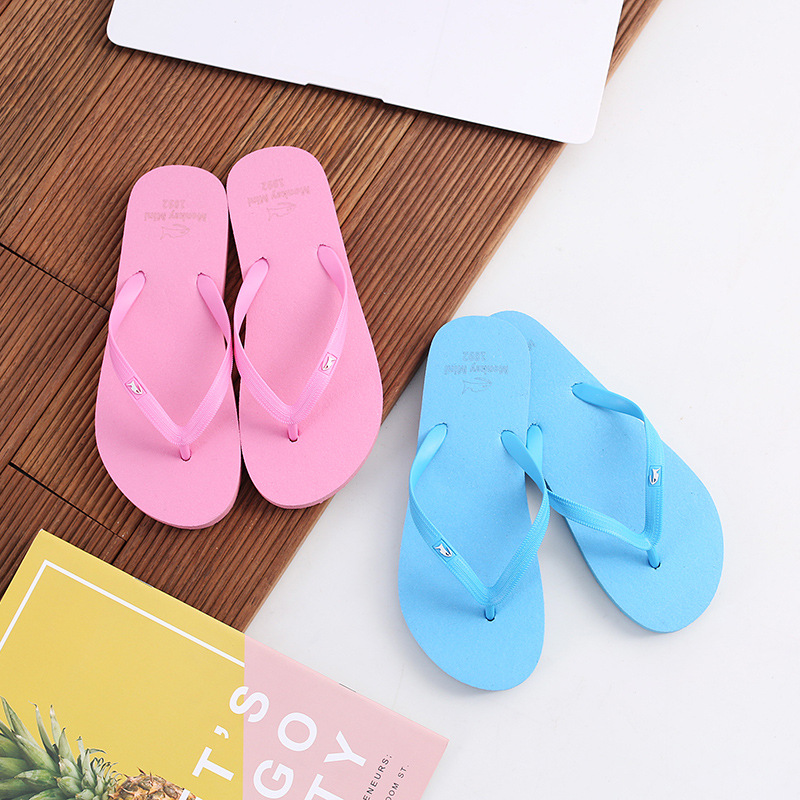 Solid color summer slippers