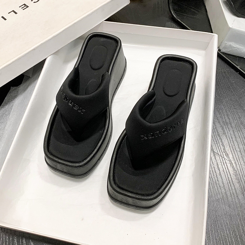 Square wedge toe herringbone slippers