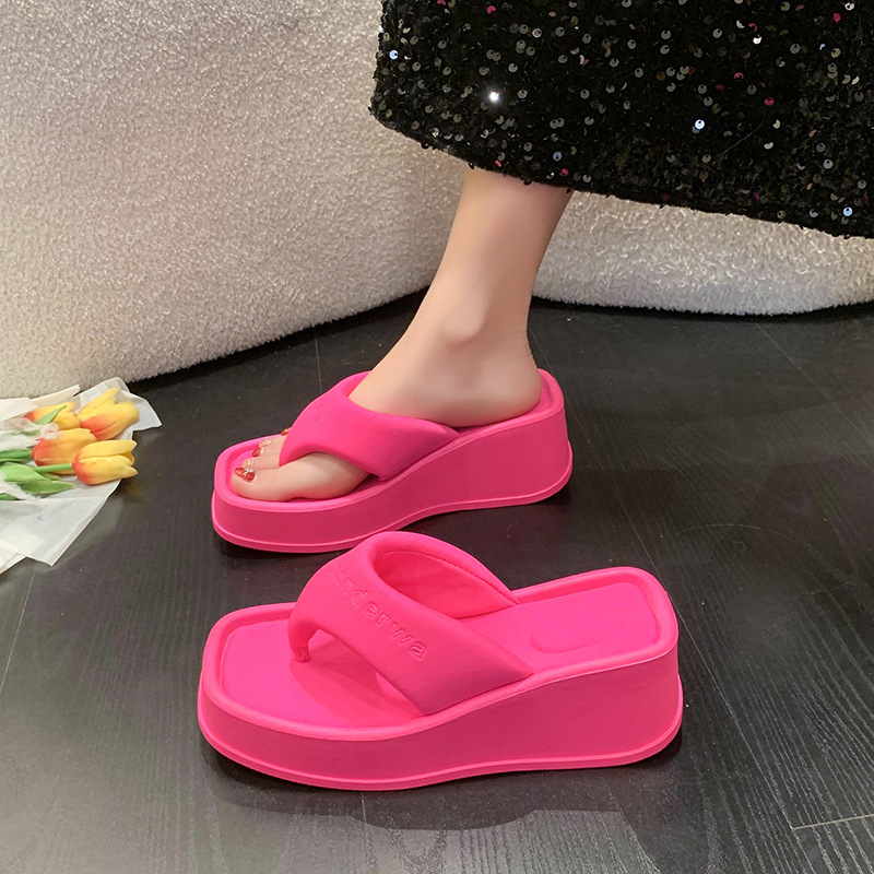 Square wedge toe herringbone slippers