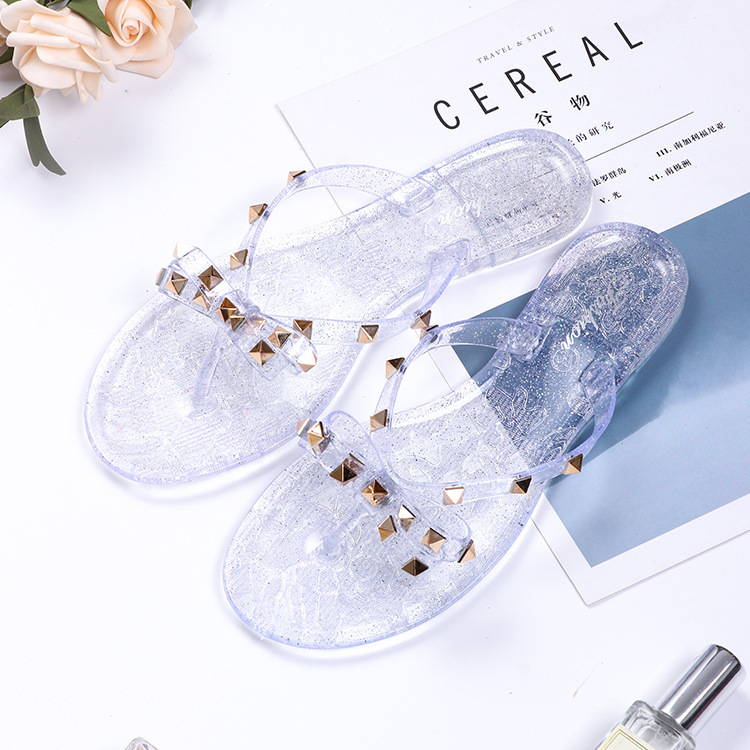 Studded bow flip-flops