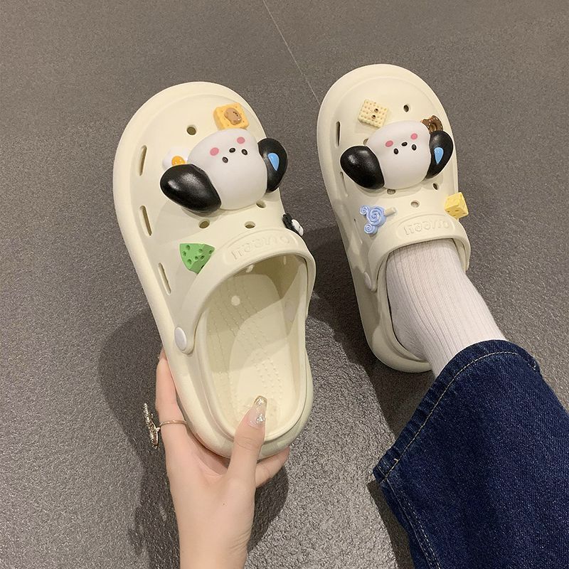 Suckling puppy Crocs
