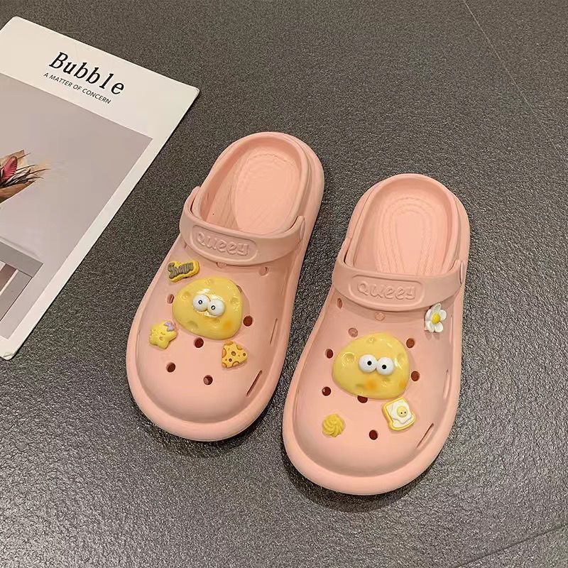 Suckling puppy Crocs