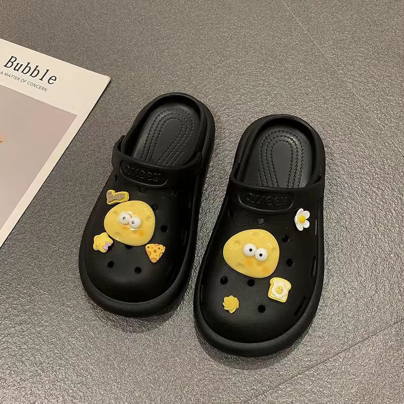Suckling puppy Crocs