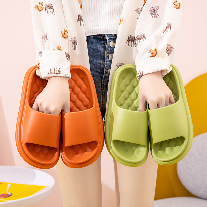 Summer house slippers