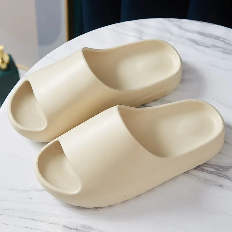 Summer indoor couple slippers