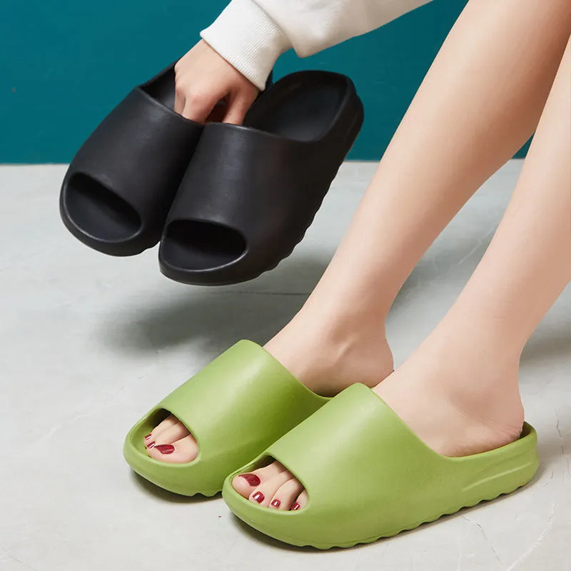 Summer indoor couple slippers
