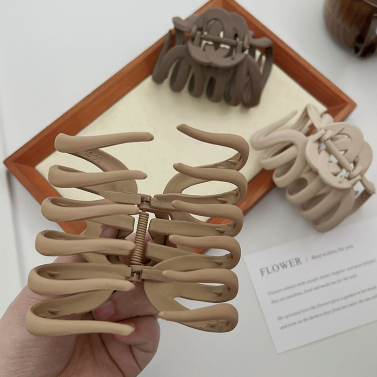 Summer kids large shark clip