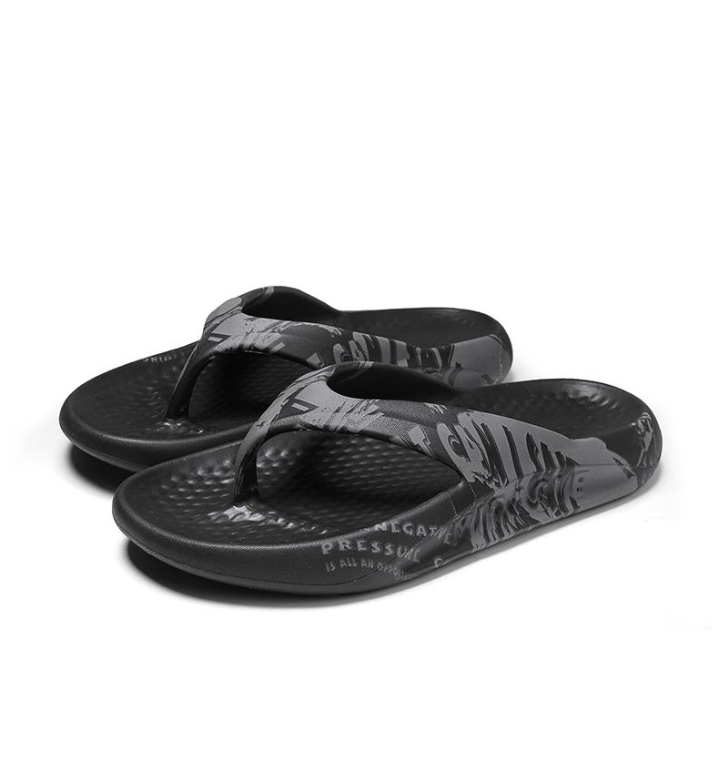 Summer men’s flip-flops