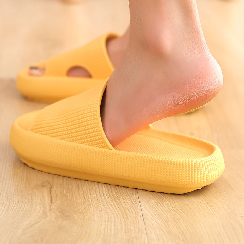Super soft bathroom slippers