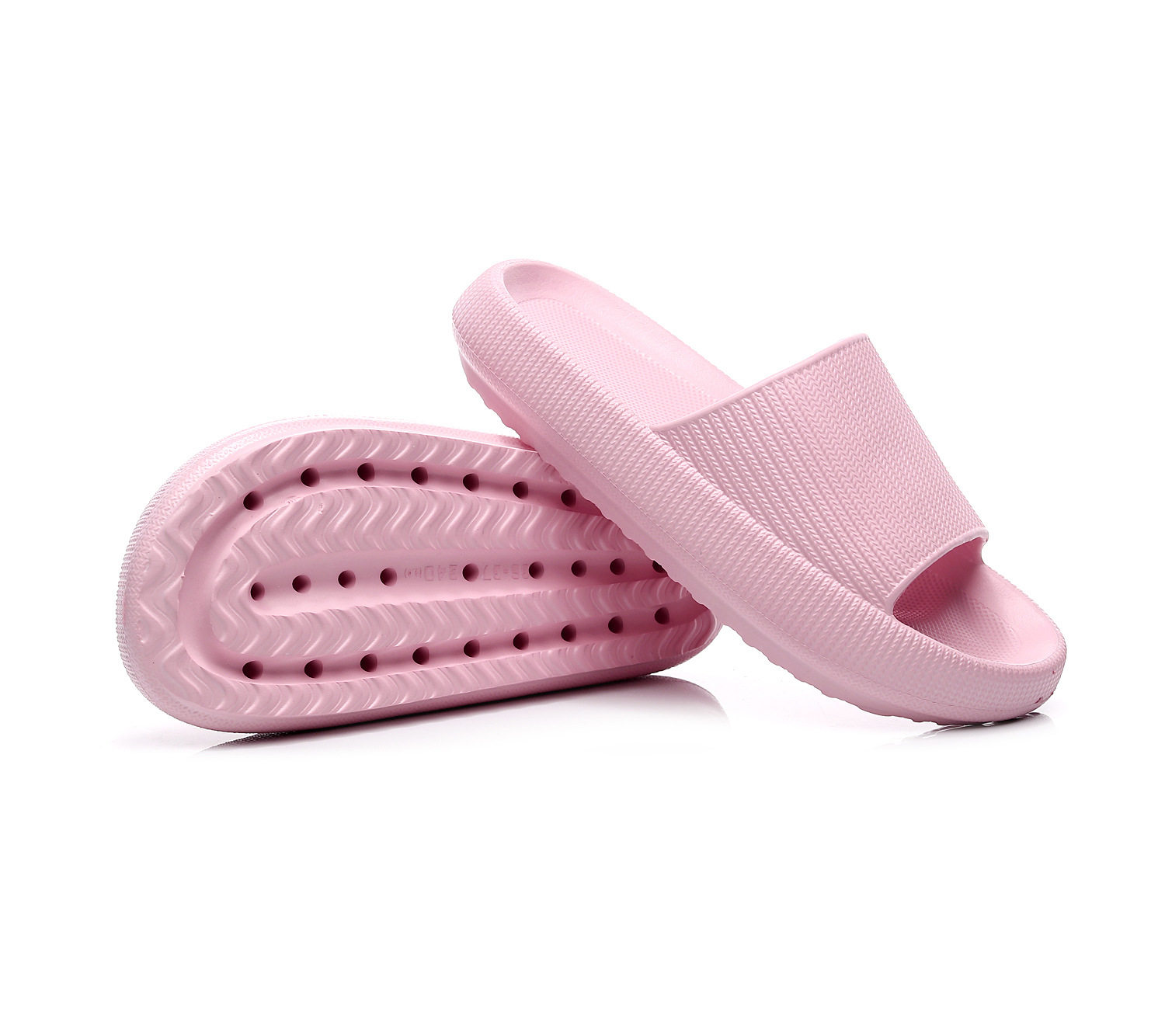 Super soft bathroom slippers