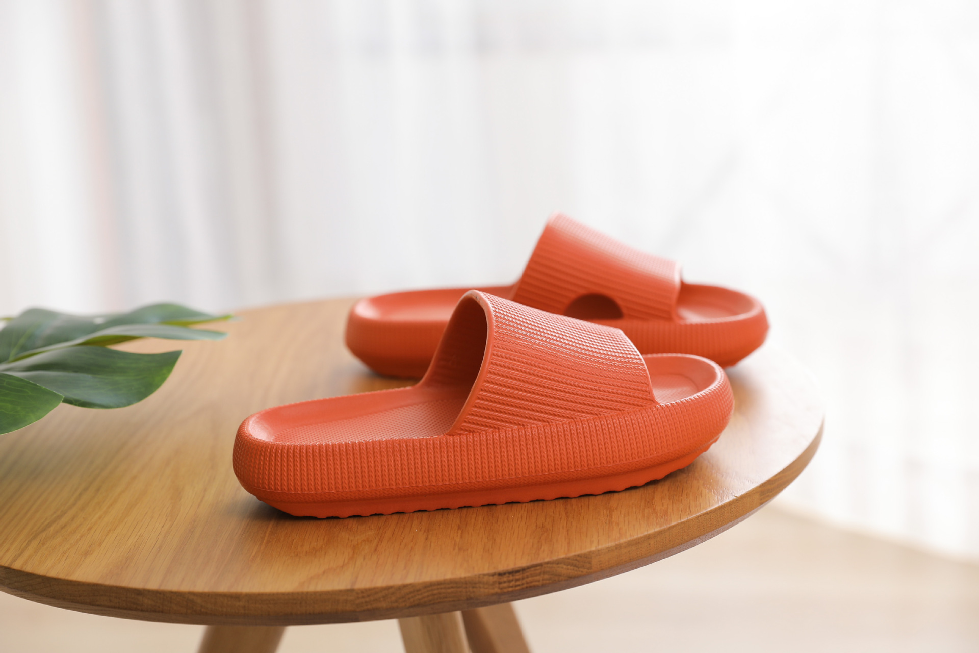 Super soft bathroom slippers