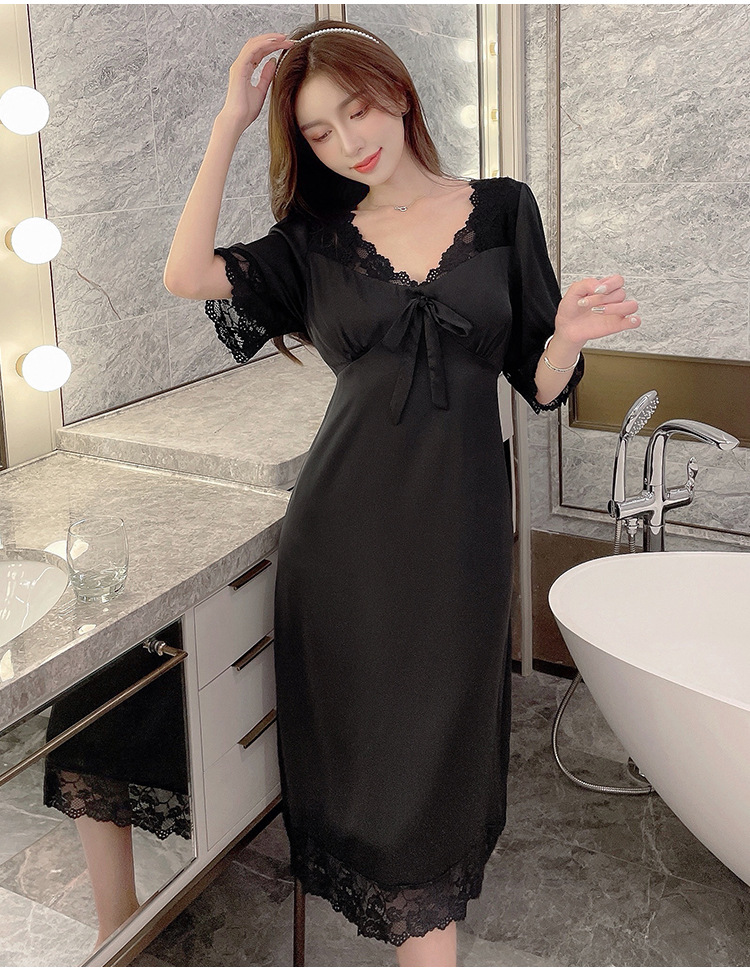 Sweet maiden lace hollow ice silk dress can be worn outside the home clothes