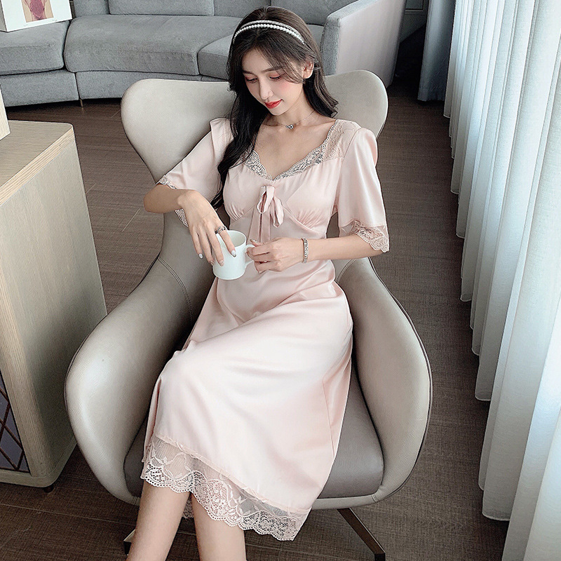 Sweet maiden lace hollow ice silk dress can be worn outside the home clothes
