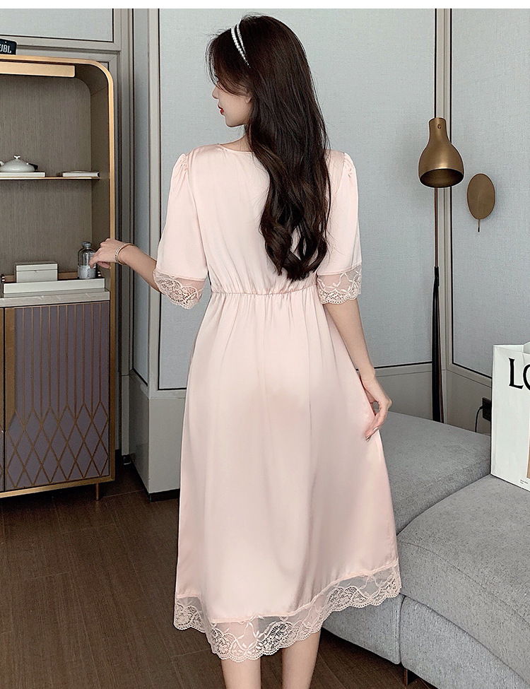 Sweet maiden lace hollow ice silk dress can be worn outside the home clothes
