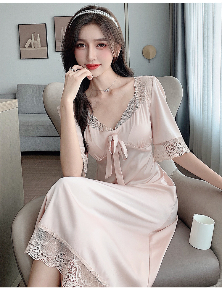 Sweet maiden lace hollow ice silk dress can be worn outside the home clothes