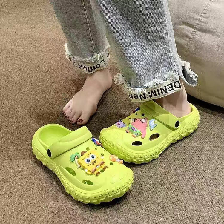 Tire crocs