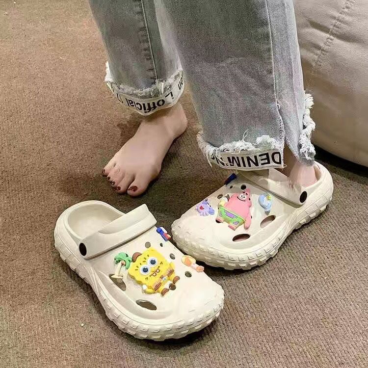 Tire crocs