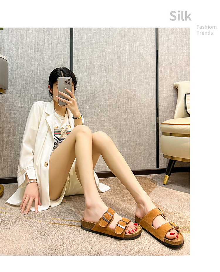 Vintage casual cowhide Boken slippers