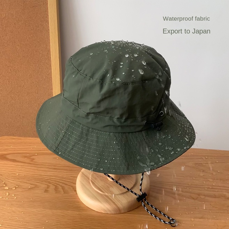 Waterproof fisherman hat can hold the bag basin hat