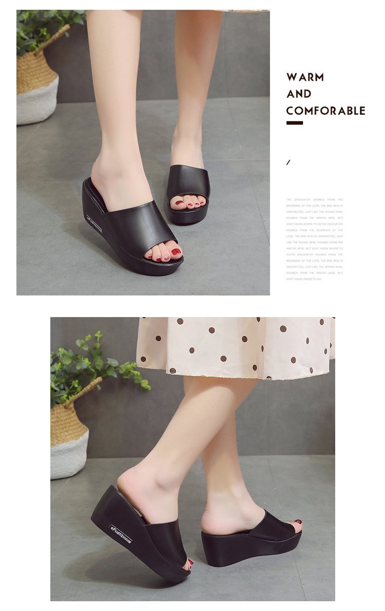 Women’s slip-ons with fish mouths