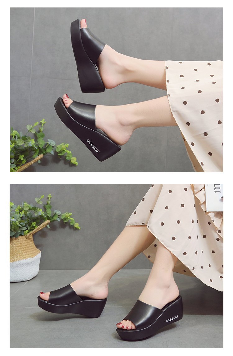 Women’s slip-ons with fish mouths