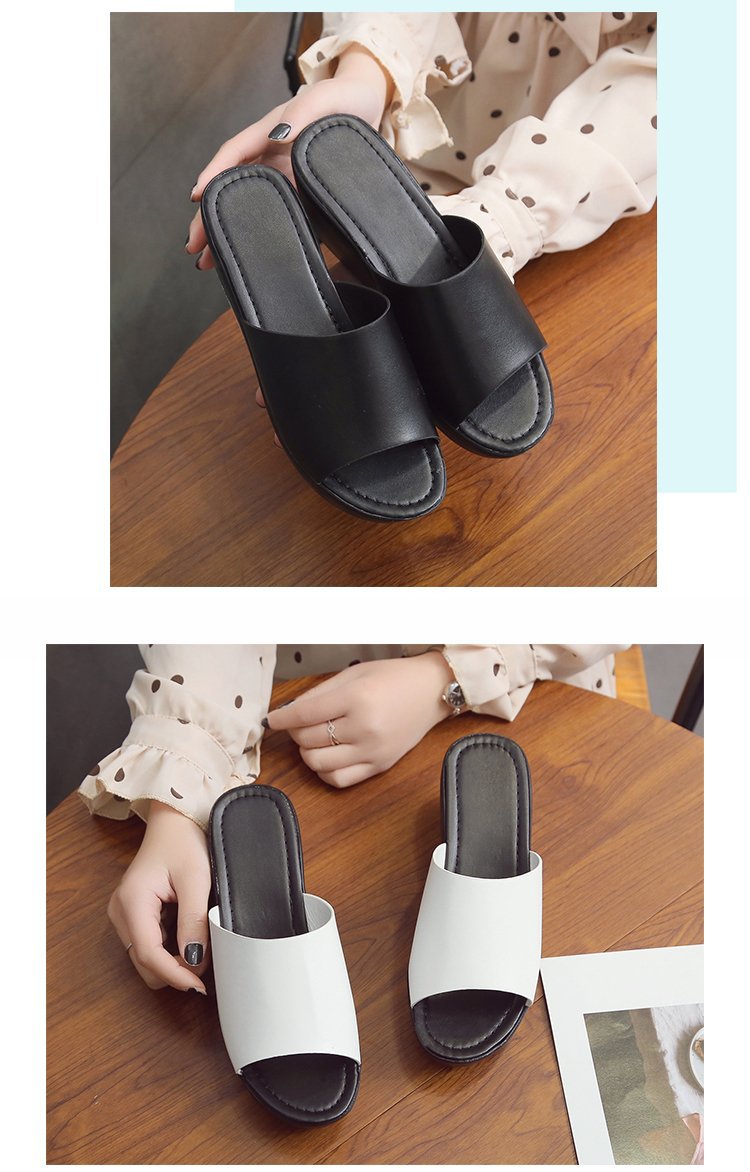 Women’s slip-ons with fish mouths